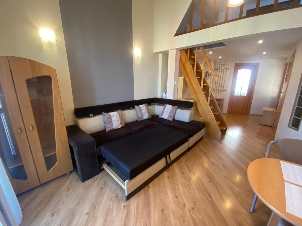 Ferienwohnung Apartament #Widokowa Rzeszów Exterior foto